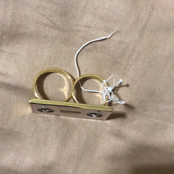 Kate Spade Jazz Things Boom Box Cassette Tape Ring - Picture 8 of 8